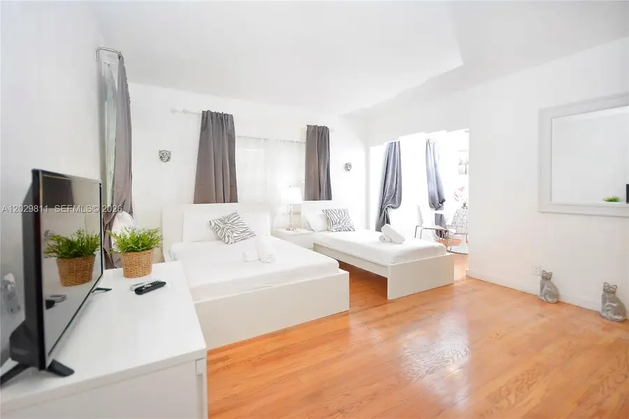 1021 Euclid Ave #1, Miami Beach, FL 33139 - #2