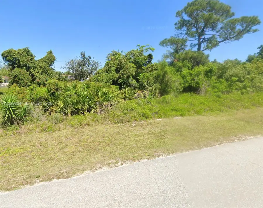 220 Heppner Ave, Lake Placid, FL 33852 - #3
