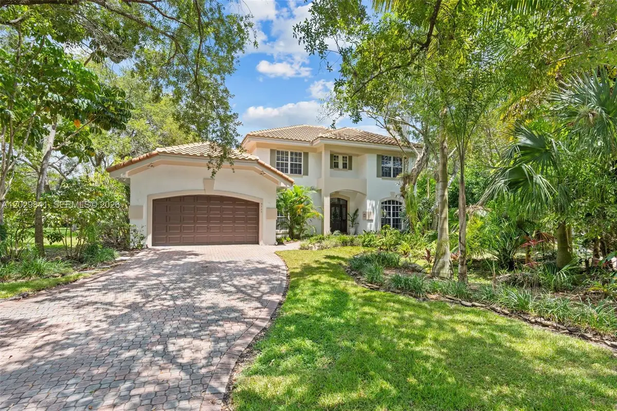 3755 Lancewood Dr, Coral Springs, FL 33065 - #1