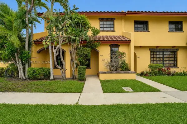 2613 NW 47th Ter #202, Lauderdale Lakes, FL 33313