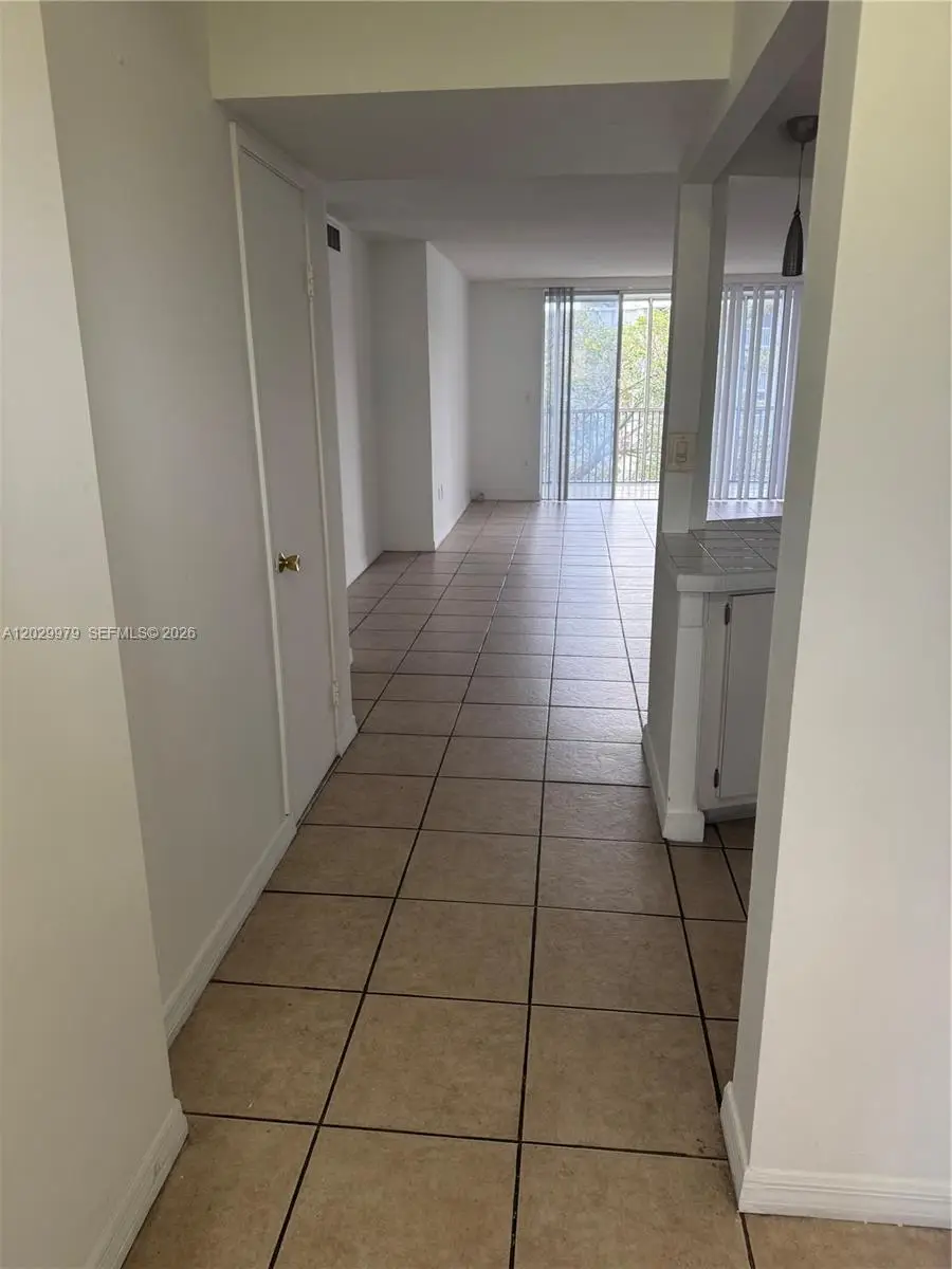 1710 NE 191st St #411-3, Miami, FL 33179 - #1