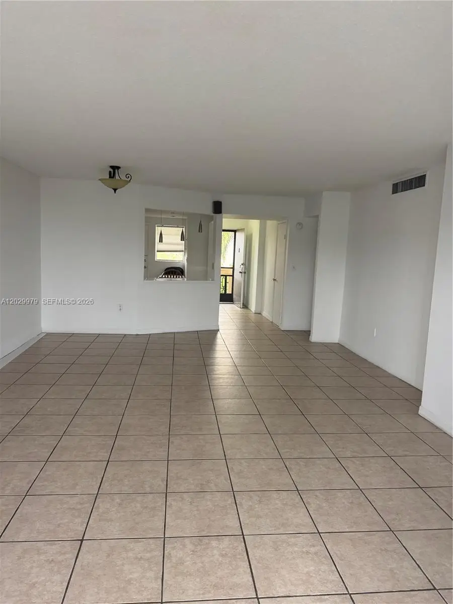 1710 NE 191st St #411-3, Miami, FL 33179 - #3