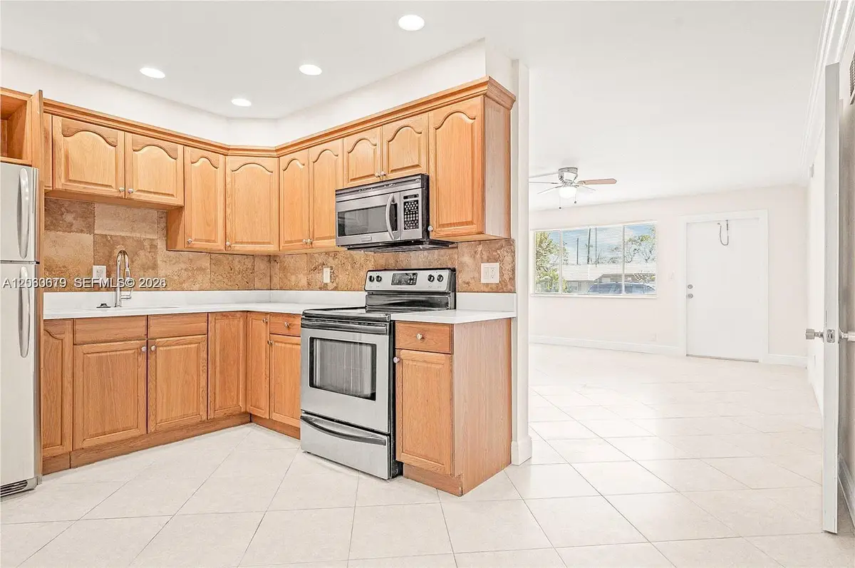 2175 NE 56th St #110, Fort Lauderdale, FL 33308 - #1