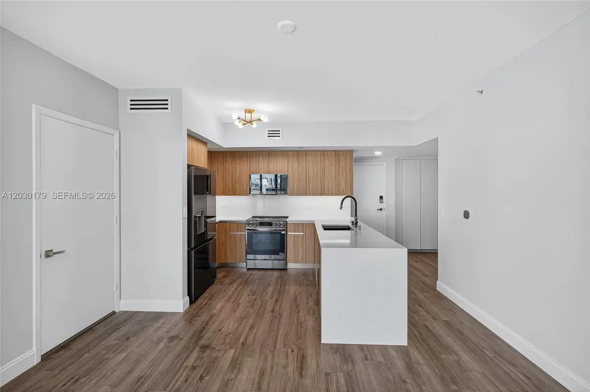 350 S Miami Ave #1705, Miami, FL 33130 - #1