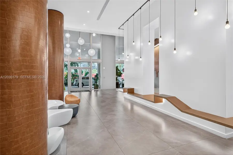 350 S Miami Ave #1705, Miami, FL 33130 - #3