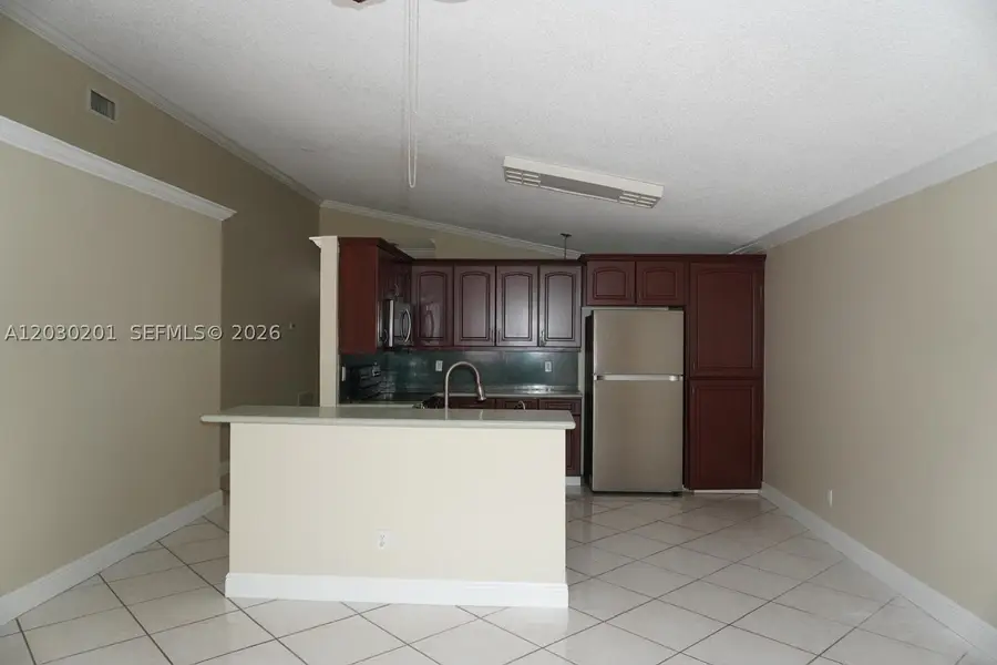 2010 NW 182nd Ter, Pembroke Pines, FL 33029 - #3