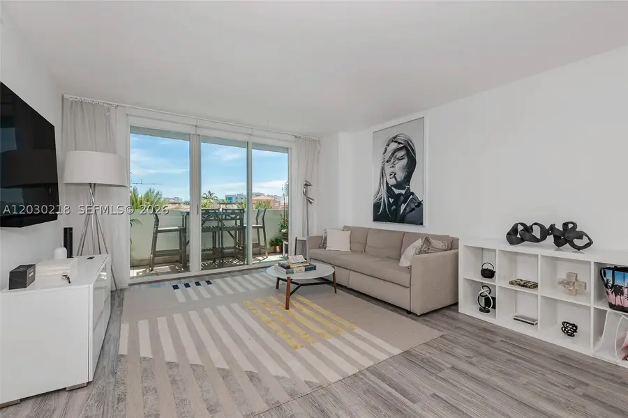 90 Alton Rd #607, Miami Beach, FL 33139 - #3