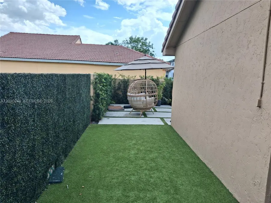17531 NW 62nd Pl N, Hialeah, FL 33015 - #3