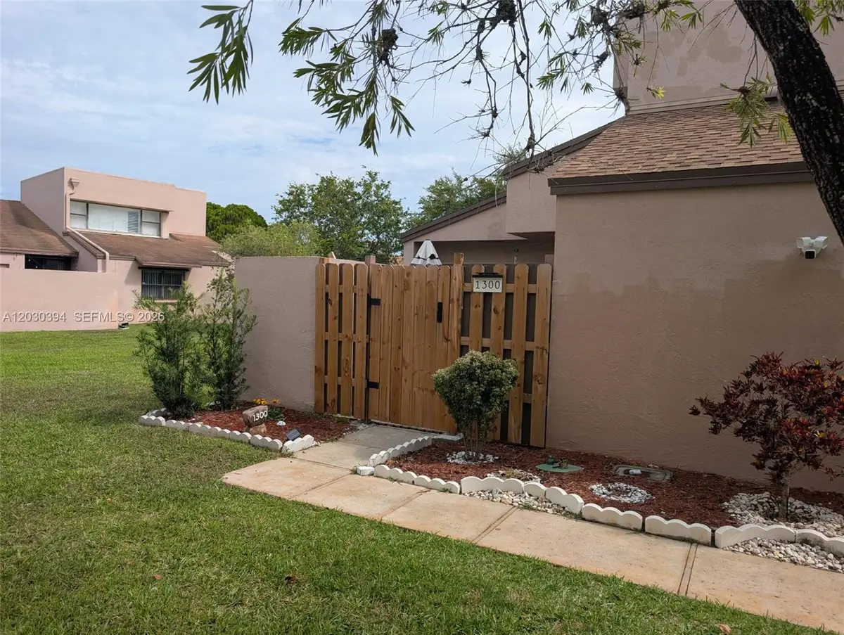 1300 NW 122nd Ter, Pembroke Pines, FL 33026 - #1
