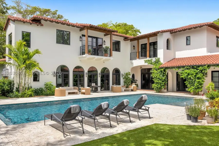 545 San Antonio Ave, Coral Gables, FL 33146 - #2