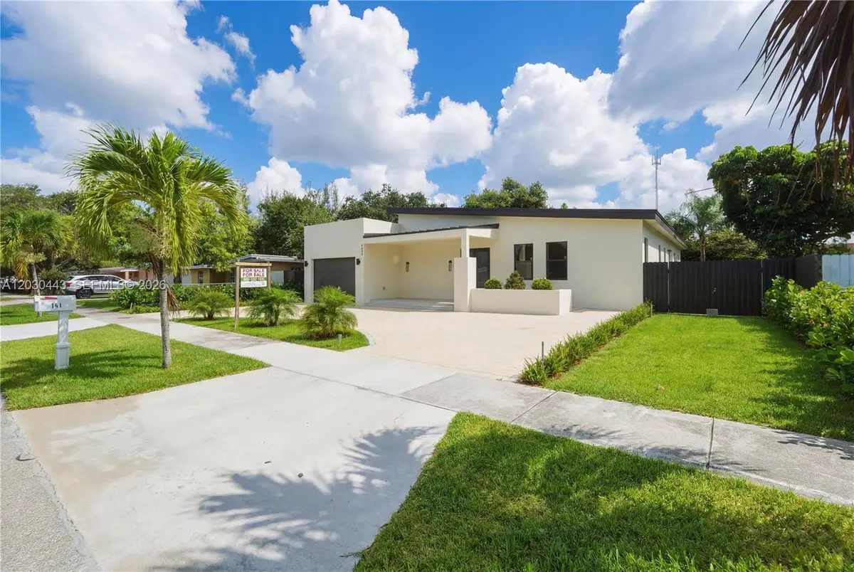 131 Miami Gardens Rd, West Park, FL 33023 - #1