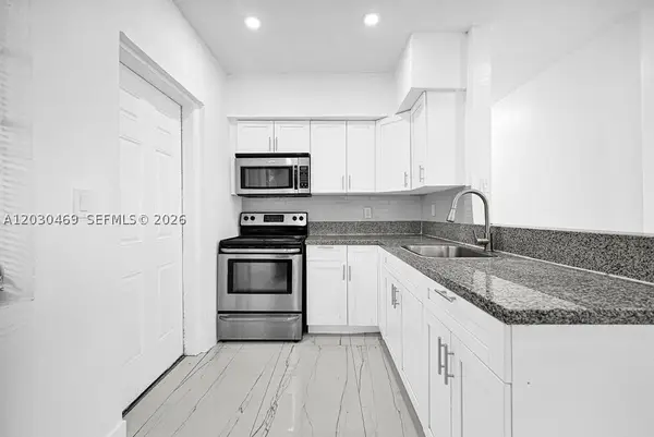 Address Withheld By Seller, North Miami Beach, FL 33162