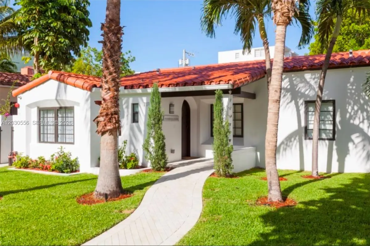 711 Lenox Ave, Miami Beach, FL 33139 - #1