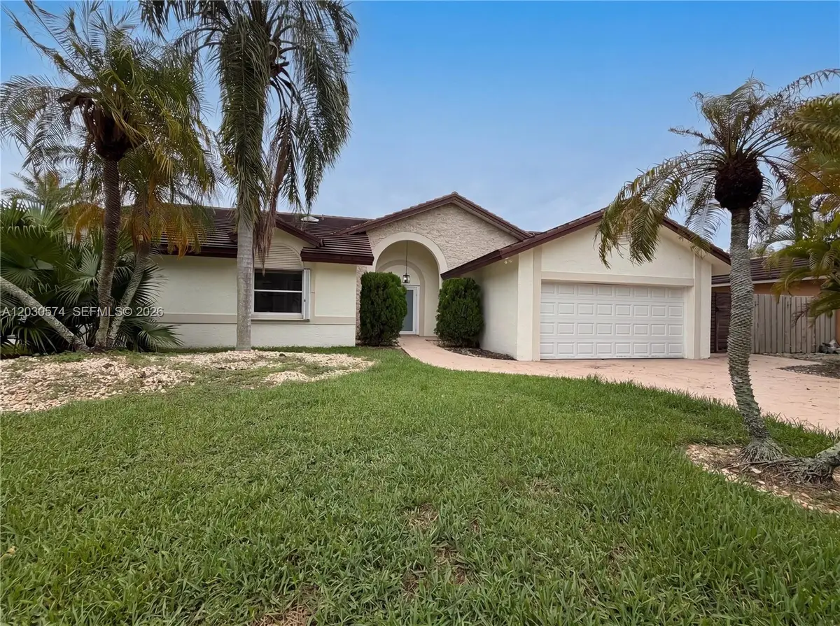 16571 SW 145th Ave, Miami, FL 33177 - #1