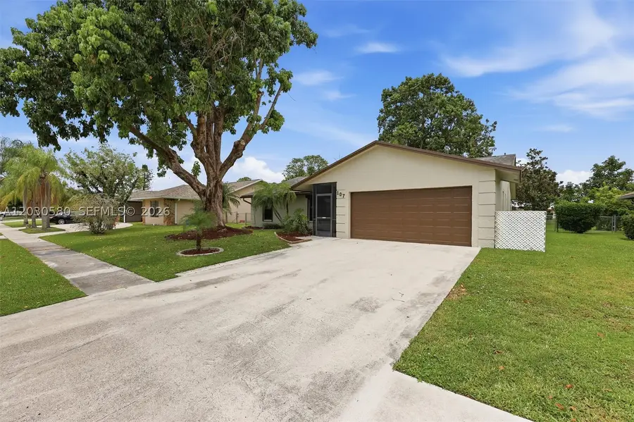 107 Starling Ave, Royal Palm Beach, FL 33411 - #2