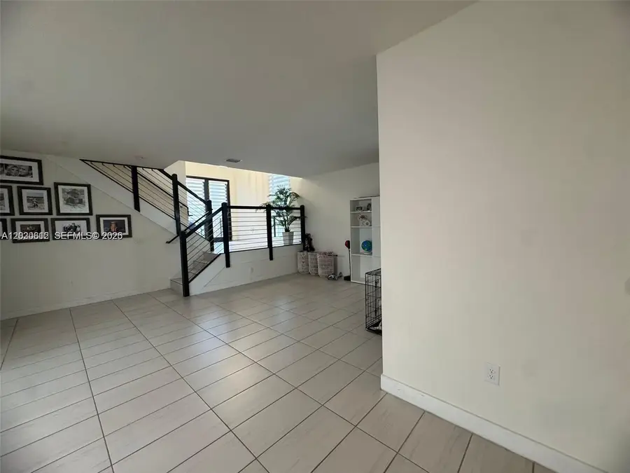 10240 NW 76th Ter, Doral, FL 33178 - #3