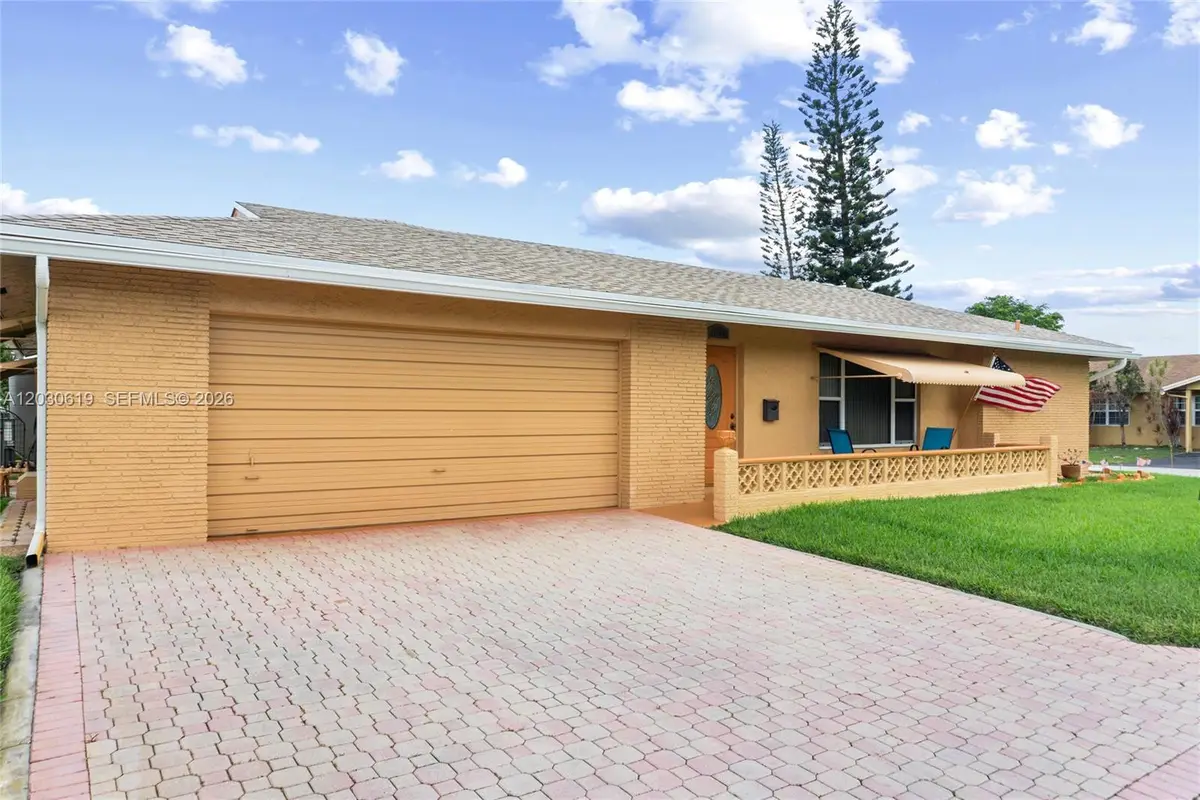 7617 NW 66th Ter, Tamarac, FL 33321 - #1