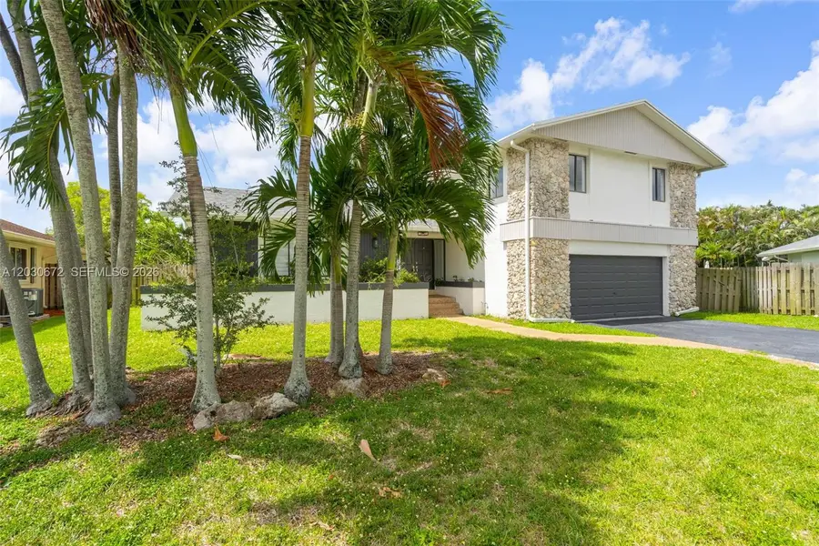 9340 NW 32nd St, Sunrise, FL 33351 - #3