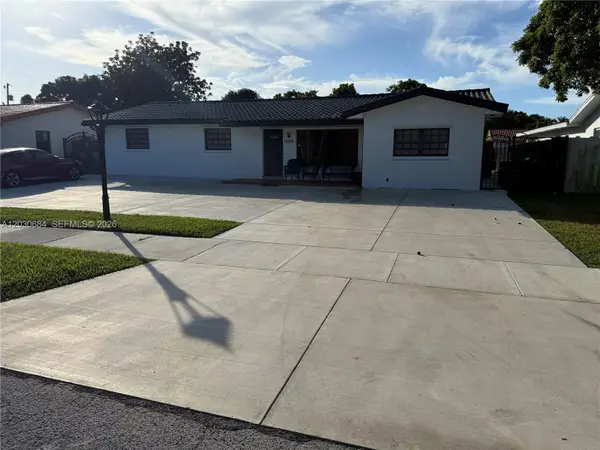 10812 SW 33rd St, Miami, FL 33165