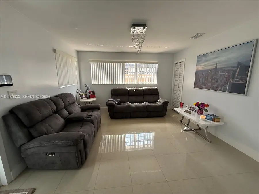 10030 SW 213th Ter, Cutler Bay, FL 33189 - #3