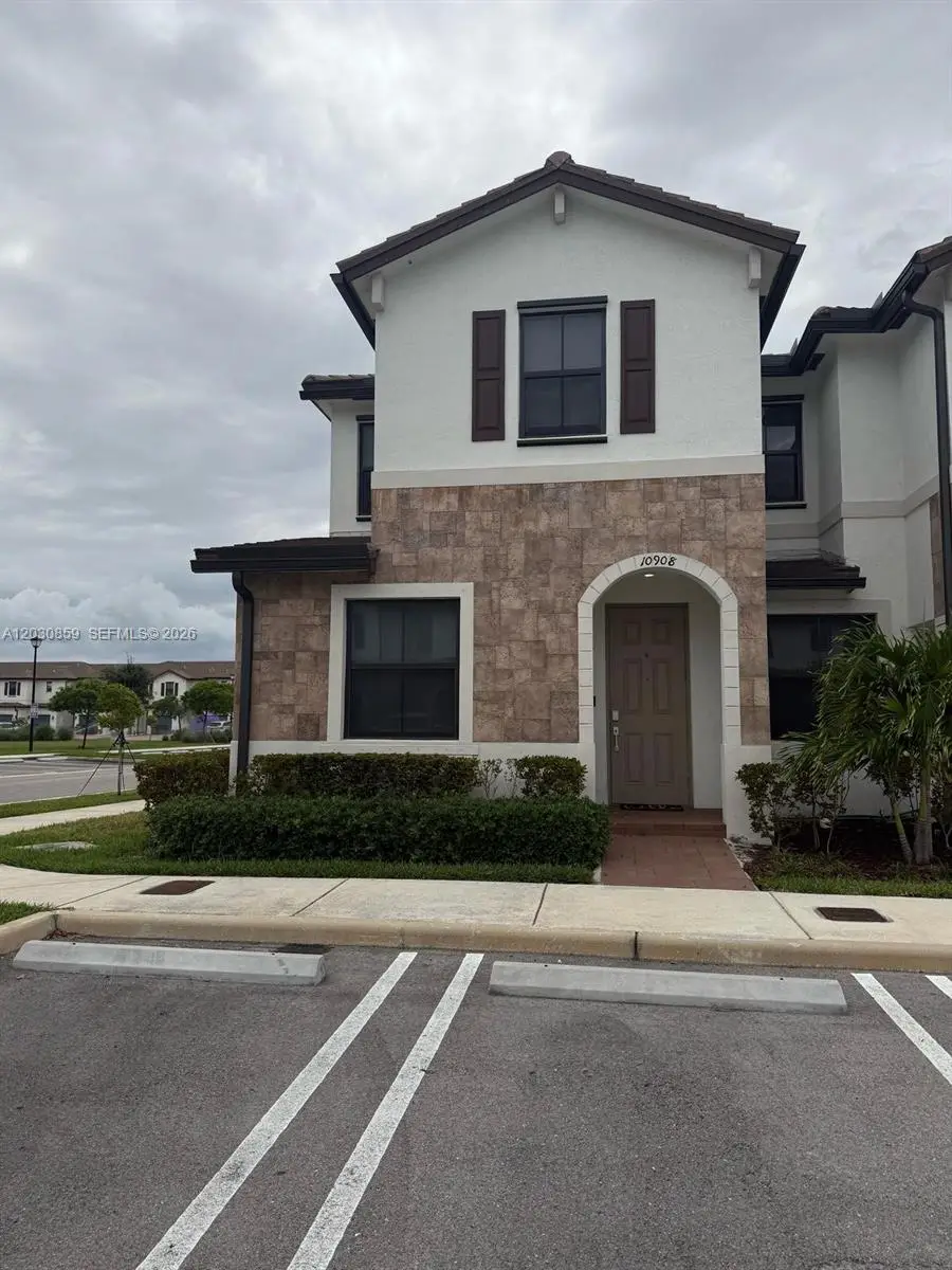 10908 W 32nd Ln, Hialeah, FL 33018 - #2