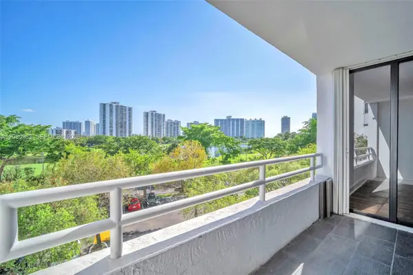 20355 NE 34th Ct #421, Aventura, FL 33180