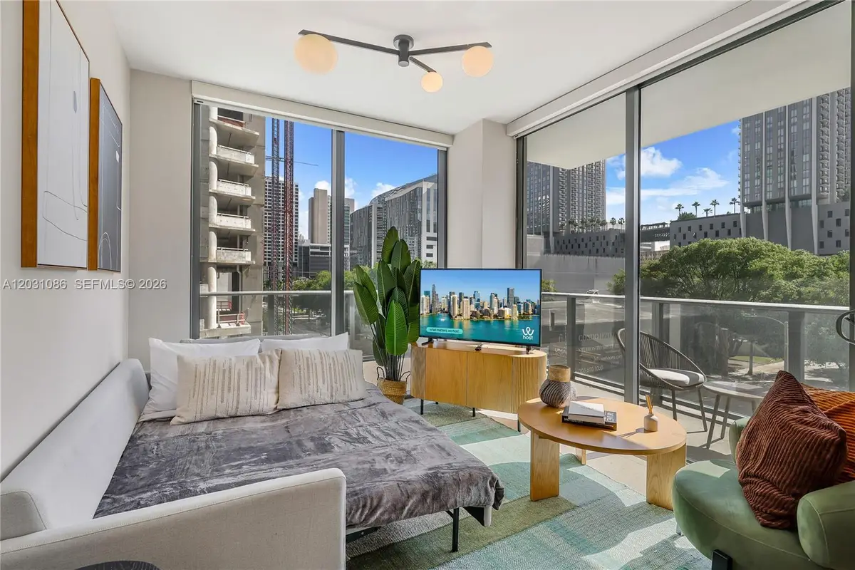 11 NE 6th St #301, Miami, FL 33132 - #1
