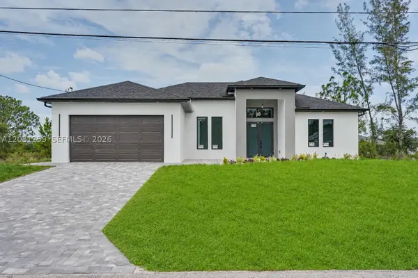 3500 NE 17th Pl, Cape Coral, FL 33909