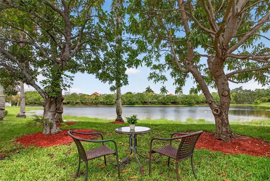 370 Carrington Dr, Weston, FL 33326 - #3
