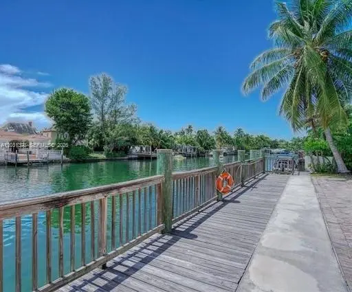 4011 N Meridian Ave #35, Miami Beach, FL 33140 - #1