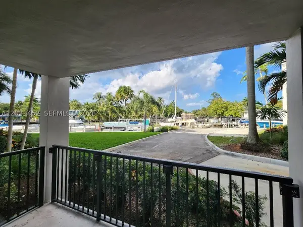 1301 River Reach Dr #106, Fort Lauderdale, FL 33315