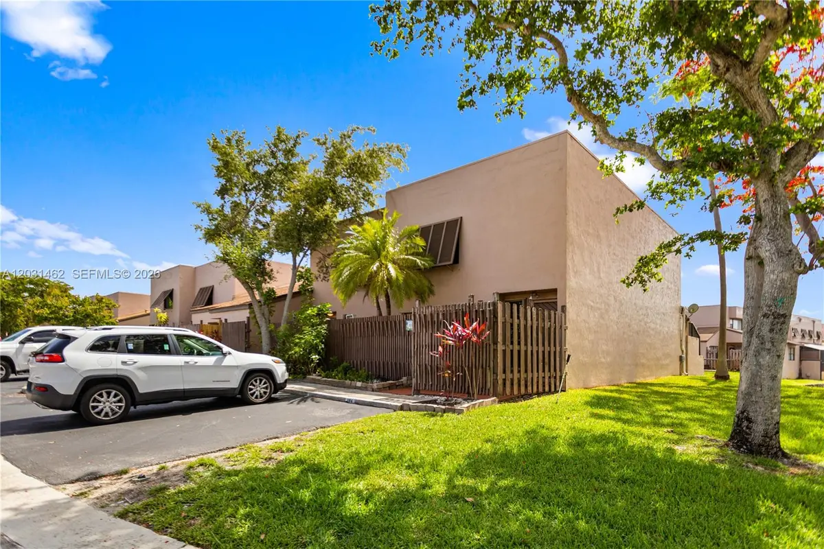1184 NW 122nd Ter, Pembroke Pines, FL 33026 - #1