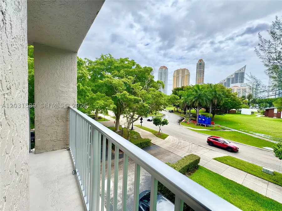 17600 N Bay Rd #N302, Sunny Isles Beach, FL 33160 - #2