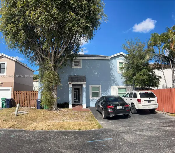 9206 SW 147th Ct, Miami, FL 33196