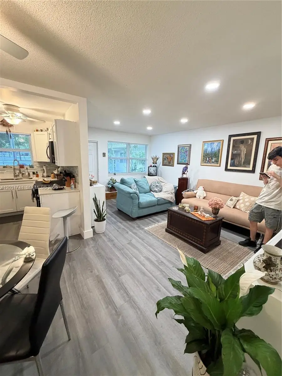 3500 Harrison #4, Hollywood, FL 33021 - #1