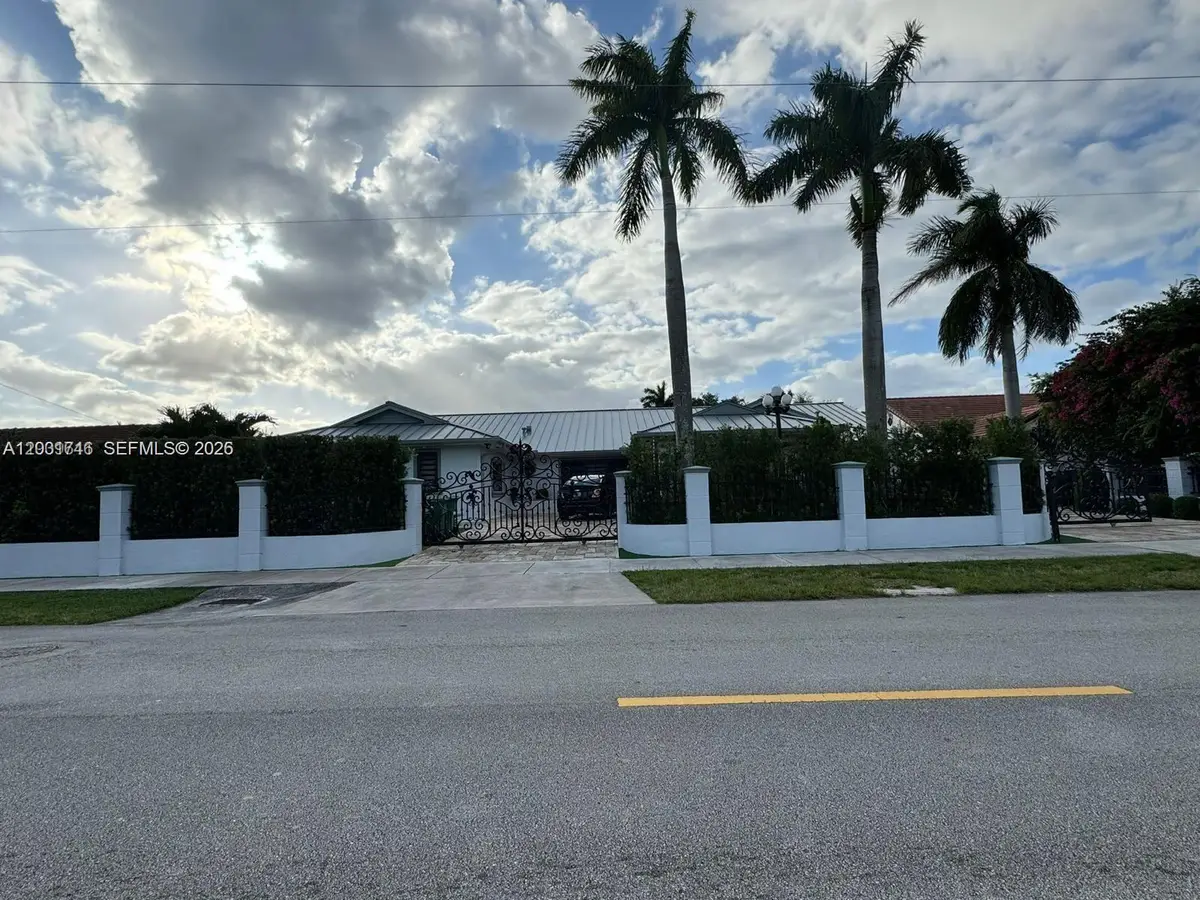 3690 SW 139th Ave, Miami, FL 33175 - #1