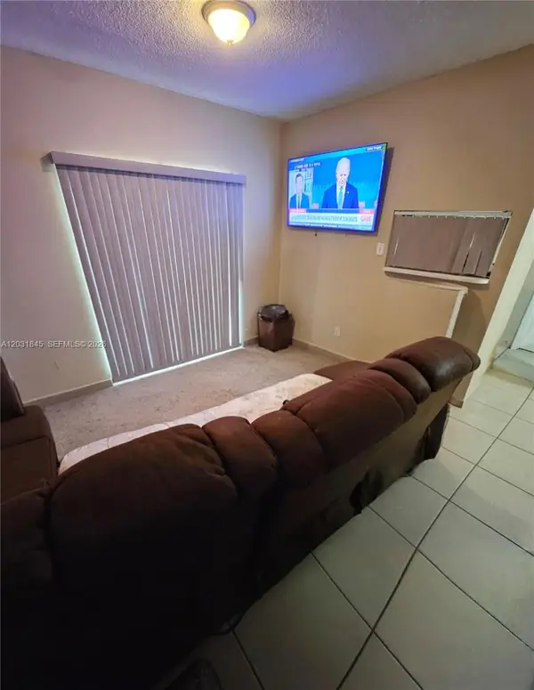 631 Cypress Lake Blvd #E17, Deerfield Beach, FL 33064