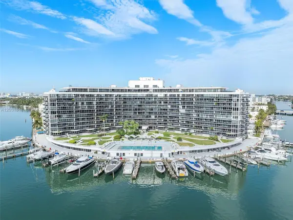 900 Bay Dr #122, Miami Beach, FL 33141