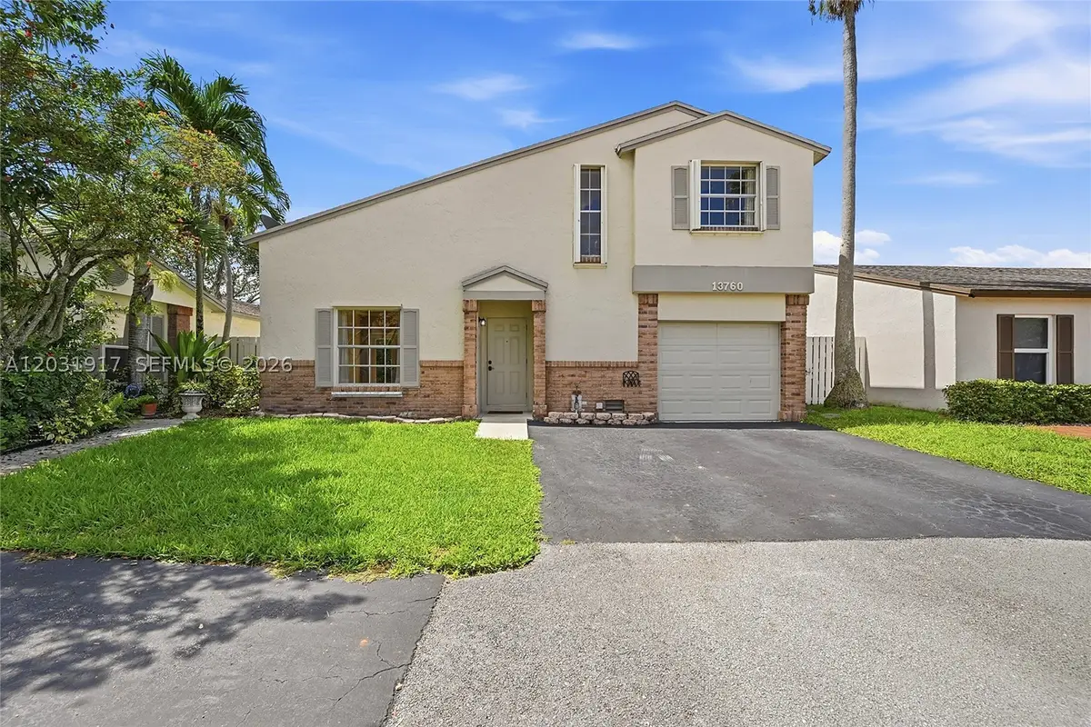 13760 Cumberland Pl, Davie, FL 33325 - #1