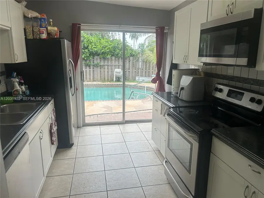5808 NW 20th St, Margate, FL 33063 - #2