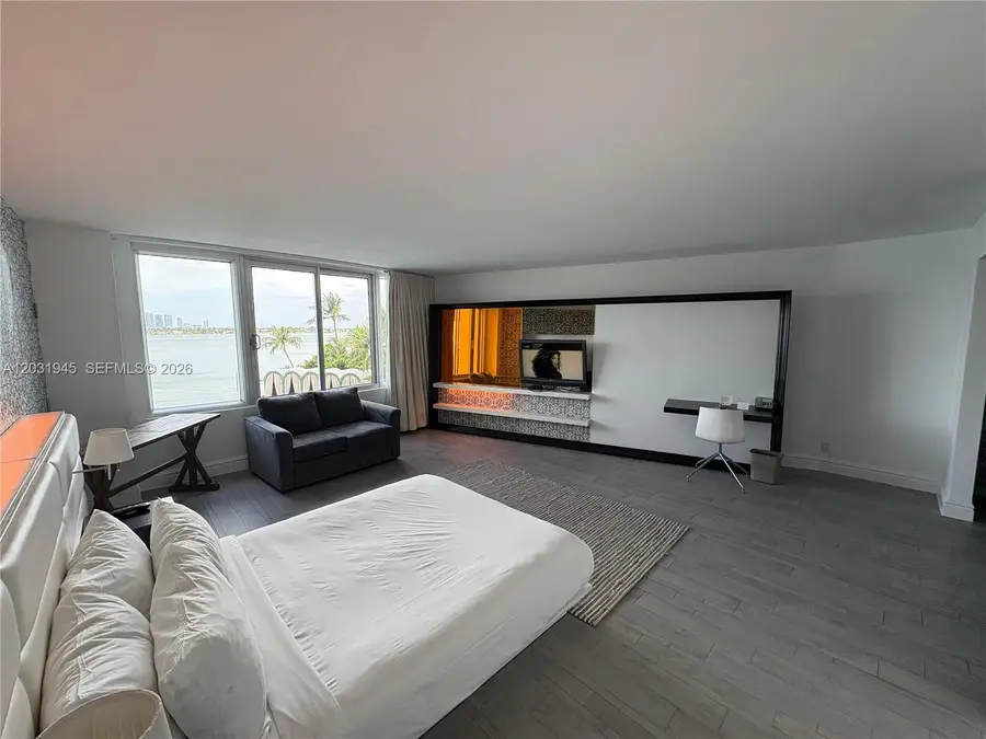 1100 West Ave #418, Miami Beach, FL 33139 - #2