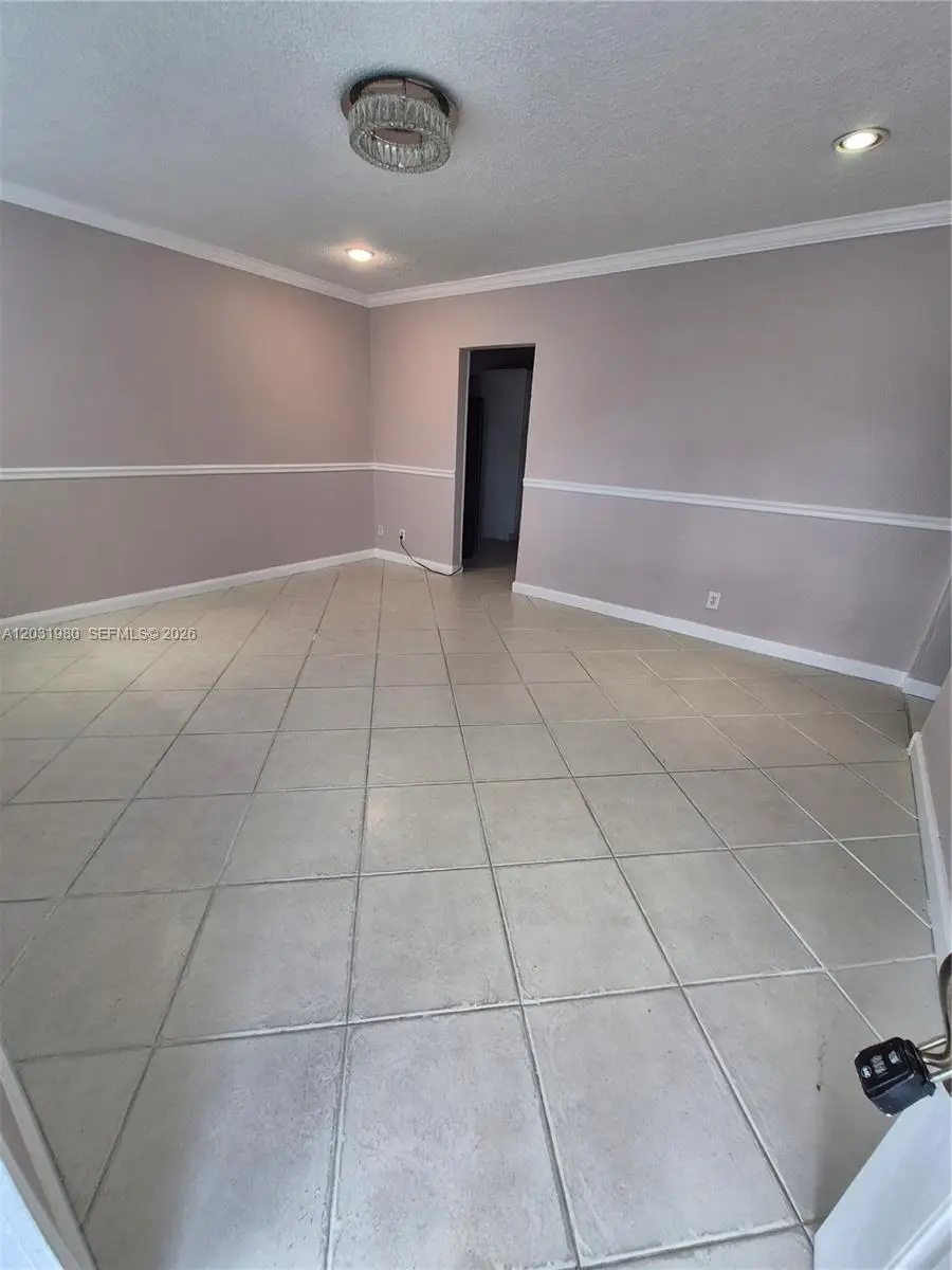 5653 Coconut Rd, Royal Palm Estates, FL 33413 - #3