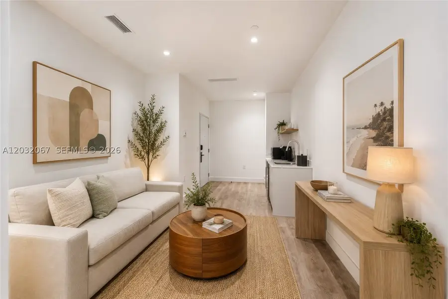 239 SW 9th St #301, Miami, FL 33130 - #2
