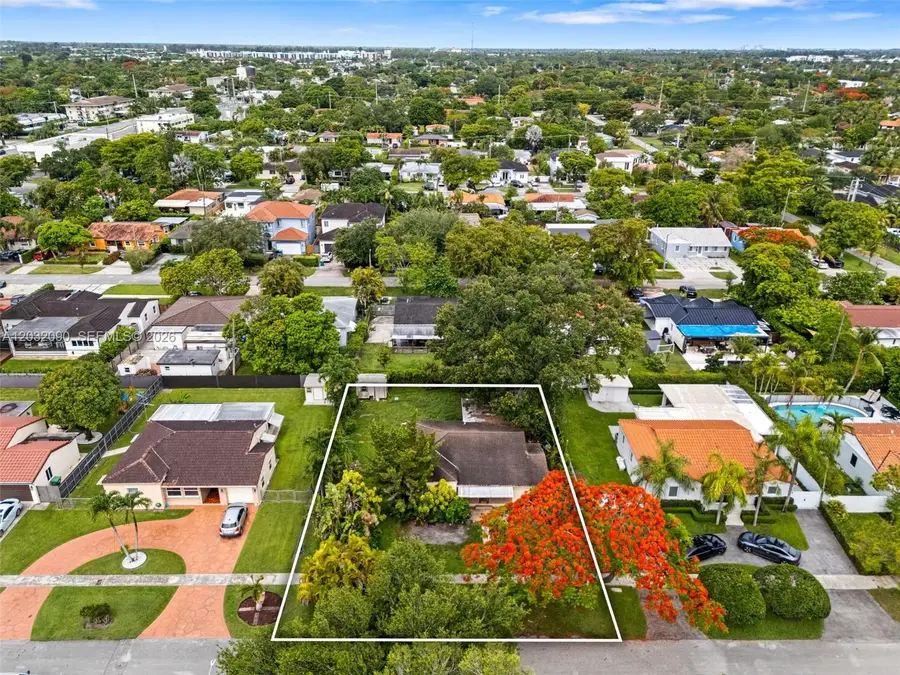 3900 SW 59th Ave, Miami, FL 33155 - #3