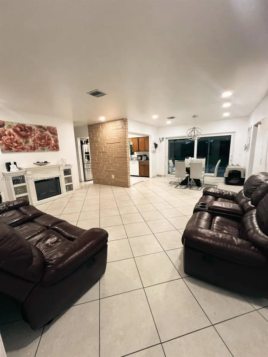 6492 SW 25th St, Miramar, FL 33023 - #2