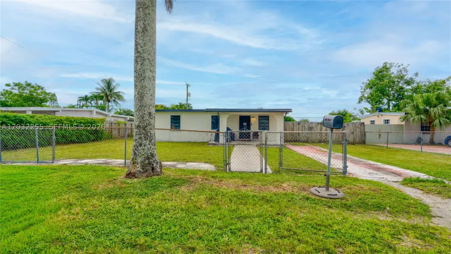 9840 SW 48th St, Miami, FL 33165 - #2