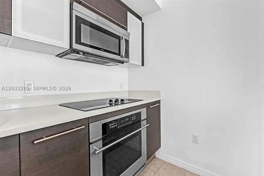 55 SE 6th St #1208, Miami, FL 33131 - #3