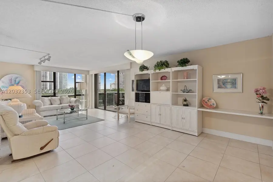 3625 N Country Club Dr #603, Aventura, FL 33180 - #2