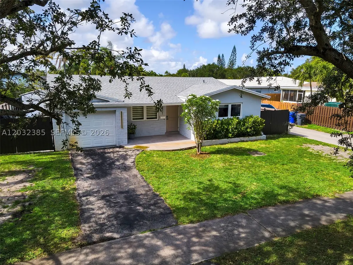 4621 Johnson St, Hollywood, FL 33021 - #1