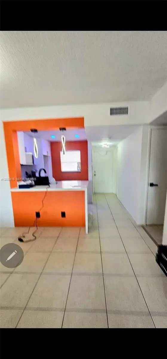 4311 Crystal Lake Dr #321, Deerfield Beach, FL 33064